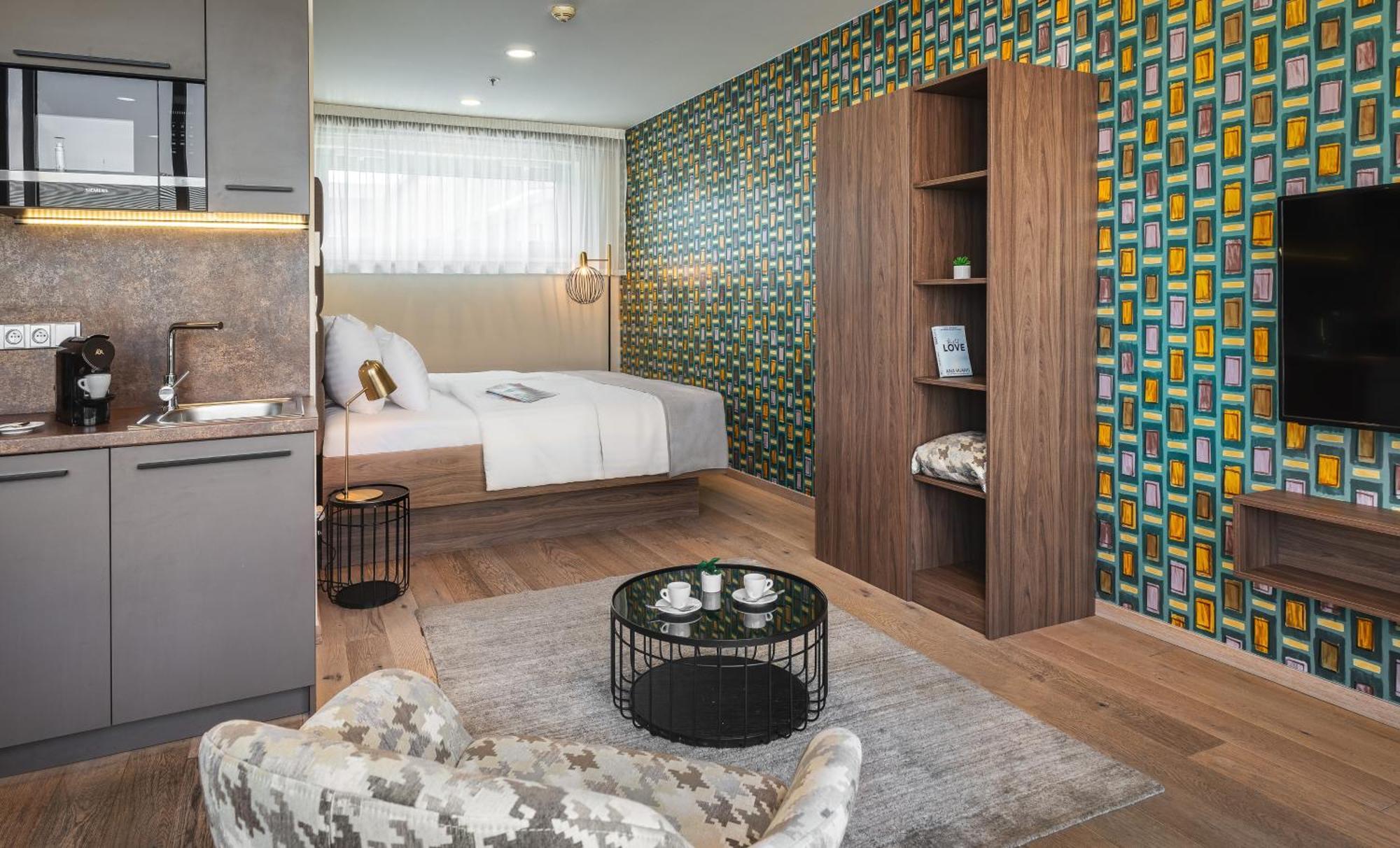 Vn17 Rooftop Suites By Adrez Prague Exterior photo